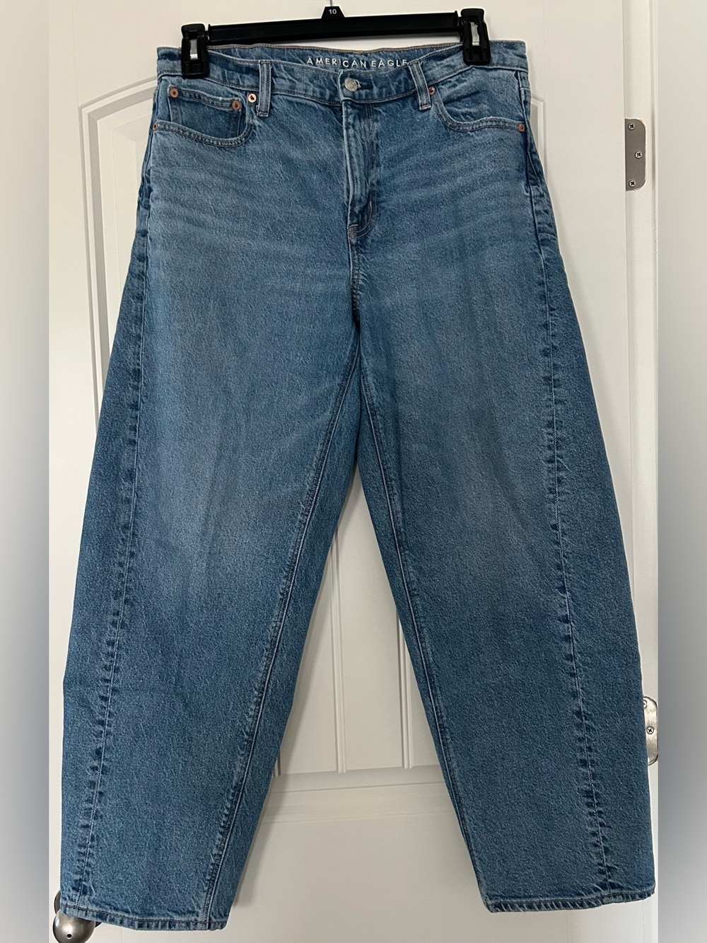 American Eagle Women’s High-Rise Relaxed Barrel Jeans - Blue